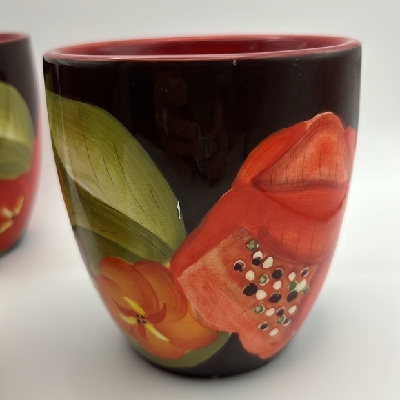 Laurie Gates floral design set of three mugs - Picture 7 of 15
